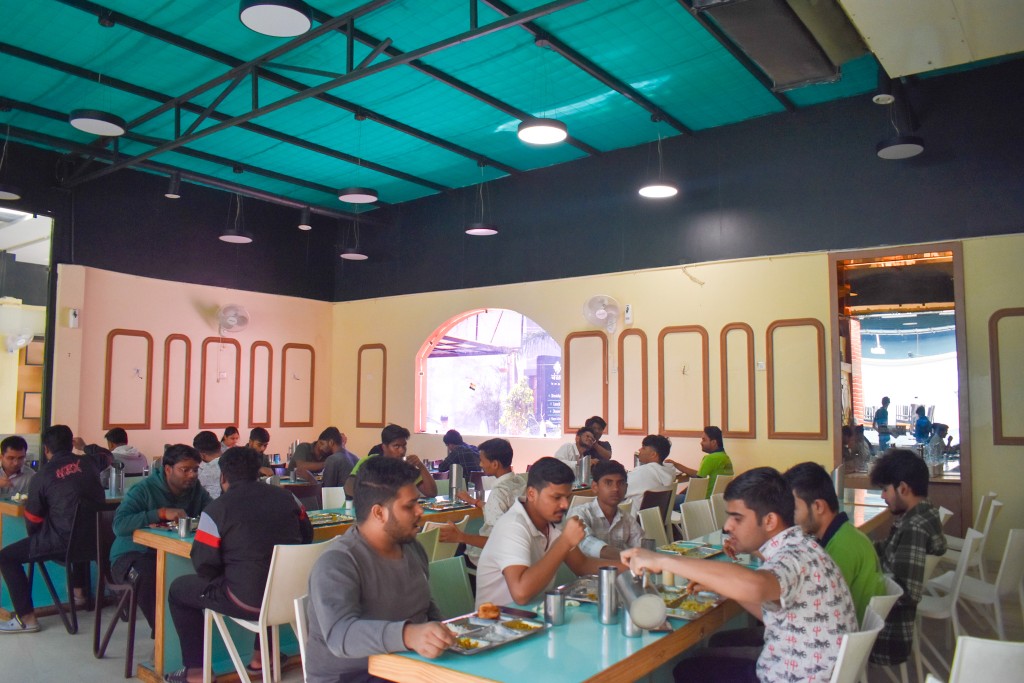 Vyanjanam – Self-service dining