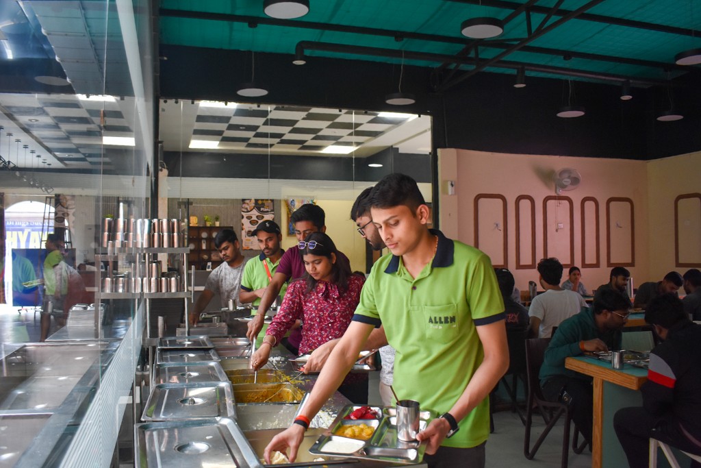 Vyanjanam – Snacks service